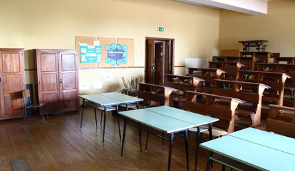 ESCOLA SECUNDÁRIA CAROLINA MICHAELIS