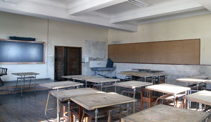 ESCOLA SECUNDÁRIA CAROLINA MICHAELIS