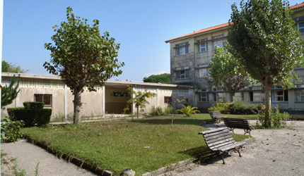 ESCOLA SECUNDÁRIA ROCHA PEIXOTO