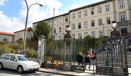 ESCOLA SECUNDÁRIA SÁ DE MIRANDA