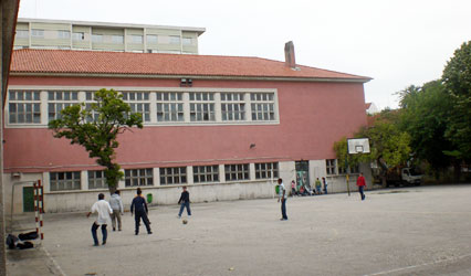 ESCOLA BÁSICA E SECUNDÁRIA JOSEFA DE ÓBIDOS