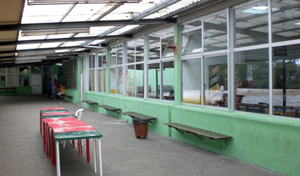 ESCOLA SECUNDÁRIA EÇA DE QUEIRÓS