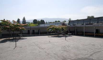 ESCOLA SECUNDÁRIA TOMAZ PELAYO