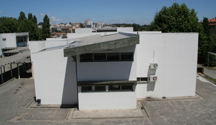 ESCOLA BÁSICA E SECUNDÁRIA OLIVEIRA JÚNIOR