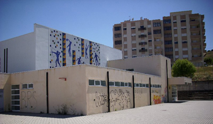 ESCOLA BÁSICA E SECUNDÁRIA PROFESSOR REYNALDO DOS SANTOS