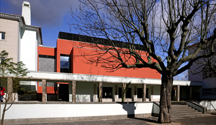 ESCOLA SECUNDÁRIA CAROLINA MICHAELIS