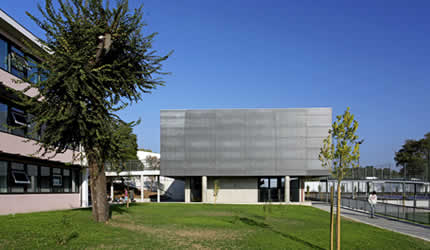 ESCOLA SECUNDÁRIA DR. MANUEL GOMES DE ALMEIDA