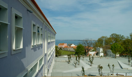 ESCOLA BÁSICA E SECUNDÁRIA GIL VICENTE