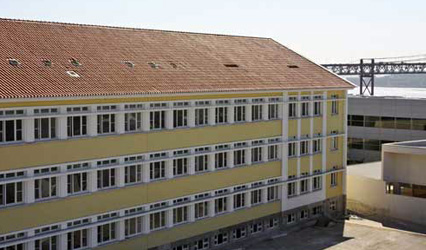 ESCOLA SECUNDÁRIA RAINHA DONA AMÉLIA
