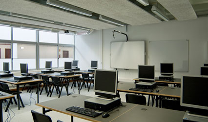 ESCOLA SECUNDÁRIA EÇA DE QUEIRÓS