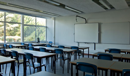 ESCOLA SECUNDÁRIA EÇA DE QUEIRÓS