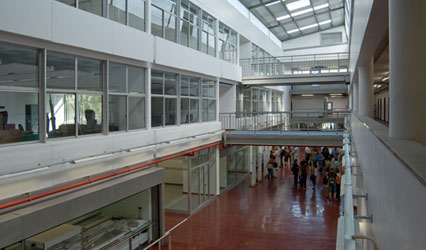 ESCOLA SECUNDÁRIA EÇA DE QUEIRÓS