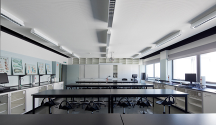 ESCOLA SECUNDÁRIA CARLOS AMARANTE