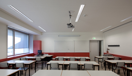 ESCOLA SECUNDÁRIA DE CALDAS DAS TAIPAS