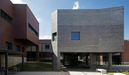 ESCOLA SECUNDÁRIA DR. MANUEL LARANJEIRA