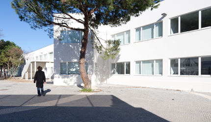 ESCOLA SECUNDÁRIA DR. JOAQUIM GOMES FERREIRA ALVES