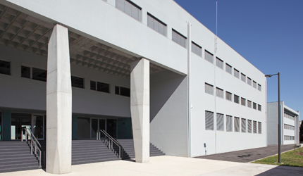 ESCOLA BÁSICA E SECUNDÁRIA OLIVEIRA JÚNIOR