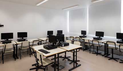 ESCOLA BÁSICA E SECUNDÁRIA FERNÃO DO PÓ (EBS DE BOMBARRAL)