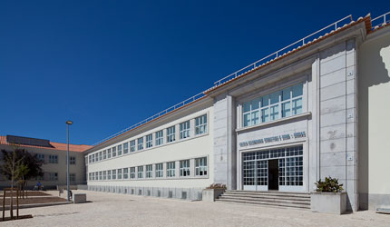 ESCOLA SECUNDÁRIA SEBASTIÃO E SILVA