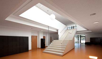 ESCOLA SECUNDÁRIA ANTÓNIO DAMÁSIO  (ES PROF. HERCULANO CARVALHO)