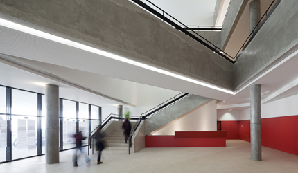 ESCOLA SECUNDÁRIA RAINHA DONA LEONOR