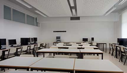 ESCOLA SECUNDÁRIA RAINHA SANTA ISABEL