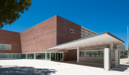 ESCOLA SECUNDÁRIA PÚBLIA HORTÊNSIA DE CASTRO