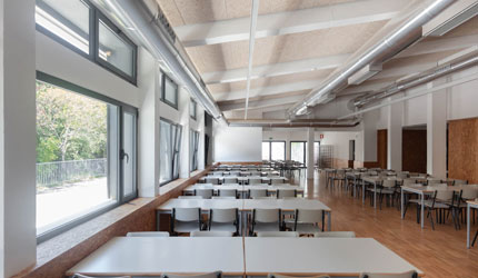 ESCOLA SECUNDÁRIA D. DINIS, SANTO TIRSO