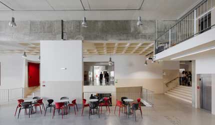 ESCOLA SECUNDÁRIA ALMEIDA GARRETT