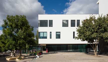 ESCOLA SECUNDÁRIA HENRIQUES NOGUEIRA