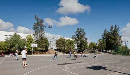 ESCOLA BÁSICA E SECUNDÁRIA D. MARTINHO VAZ DE CASTELO BRANCO