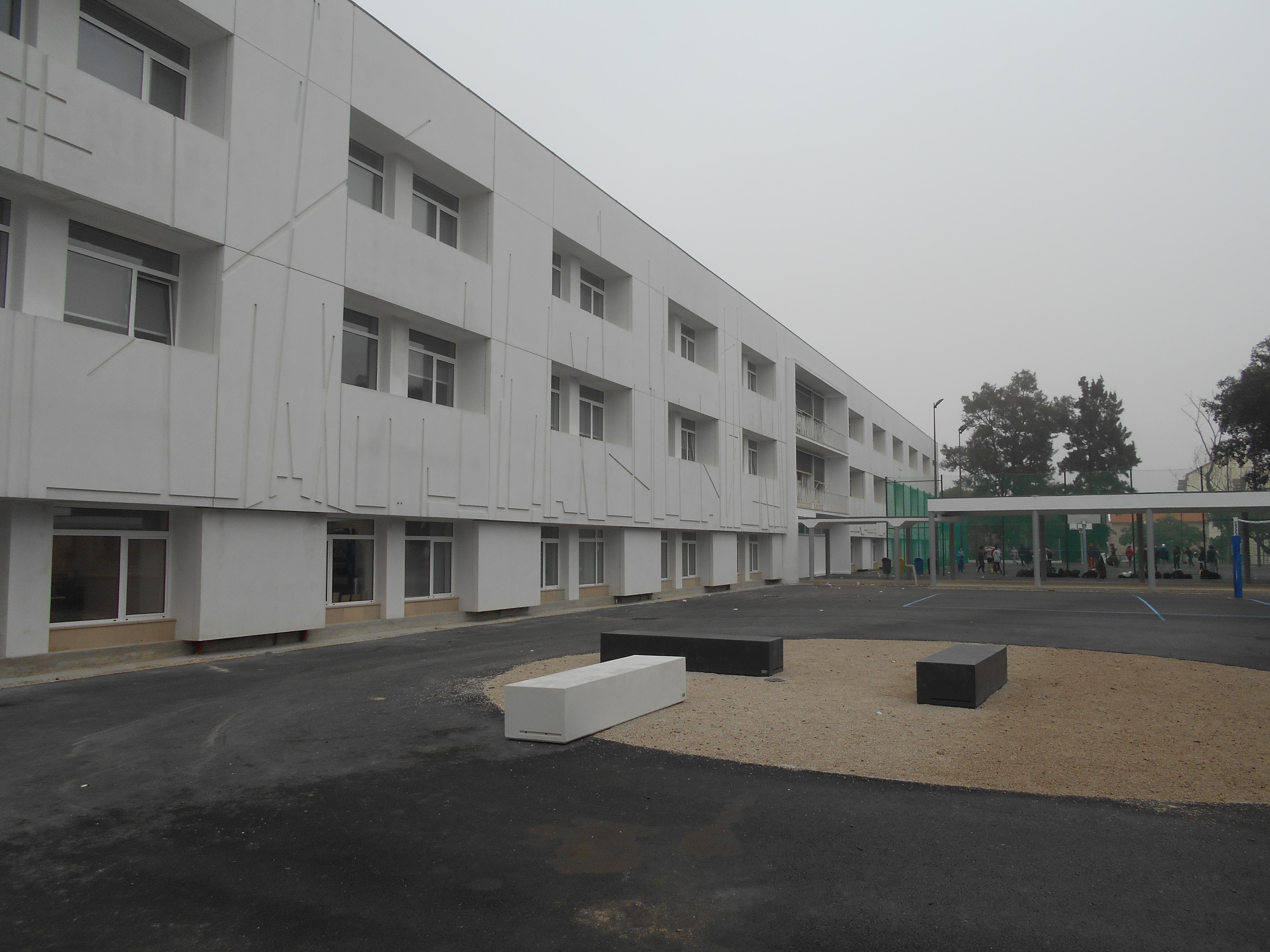 ESCOLA SECUNDÁRIA JORGE PEIXINHO