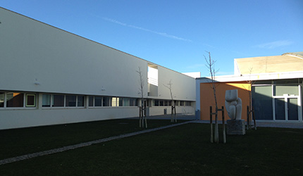 ESCOLA SECUNDÁRIA DE MOURA